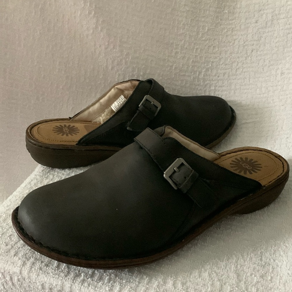 UGG Livia Mule